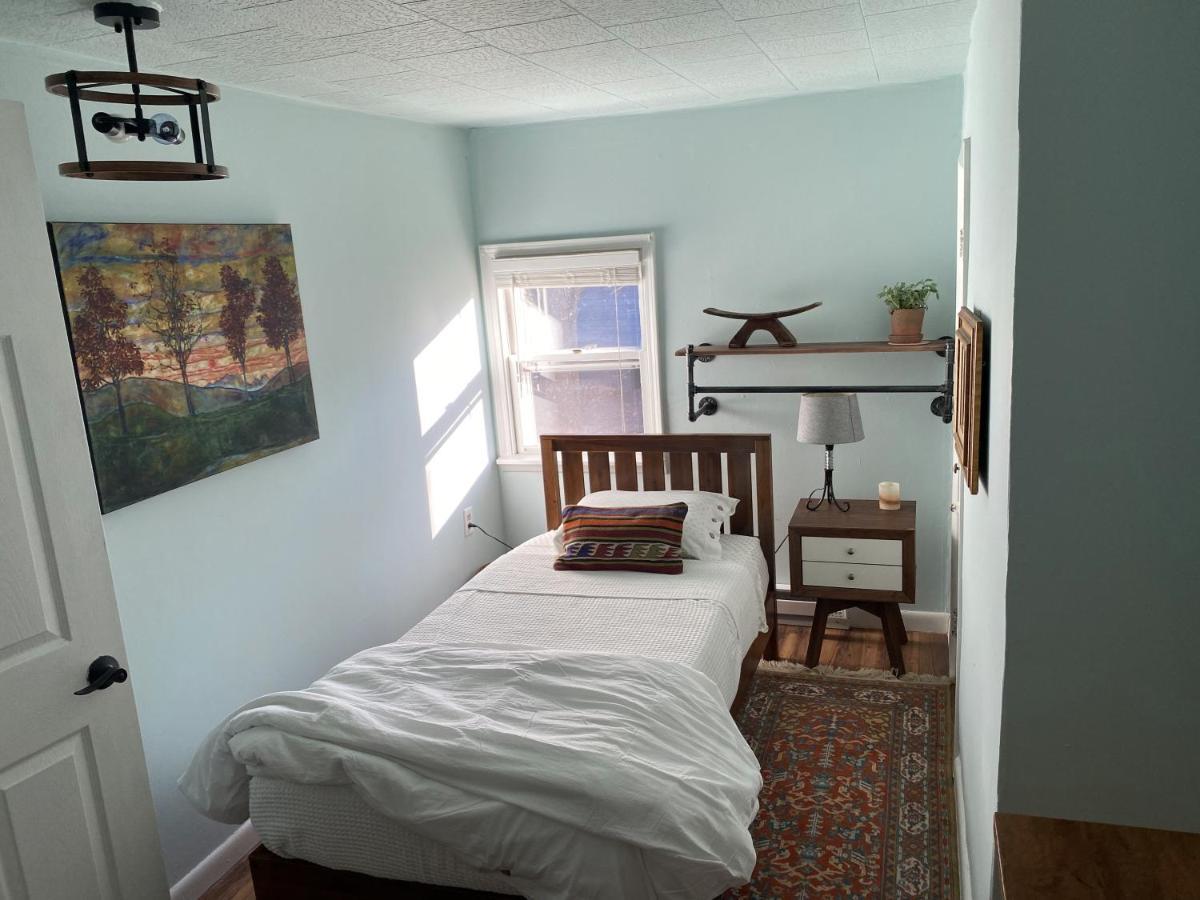 블루밍턴 Boho-Chic Travel Pad - Unit 2 아파트 외부 사진