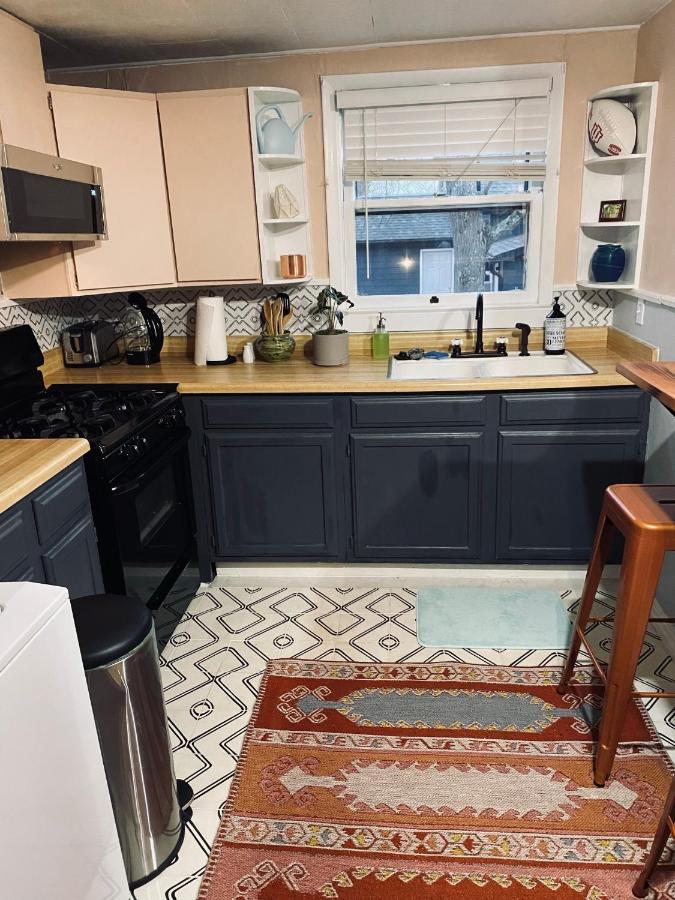 블루밍턴 Boho-Chic Travel Pad - Unit 2 아파트 외부 사진